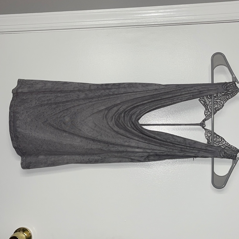 Gimmicks open back  tank